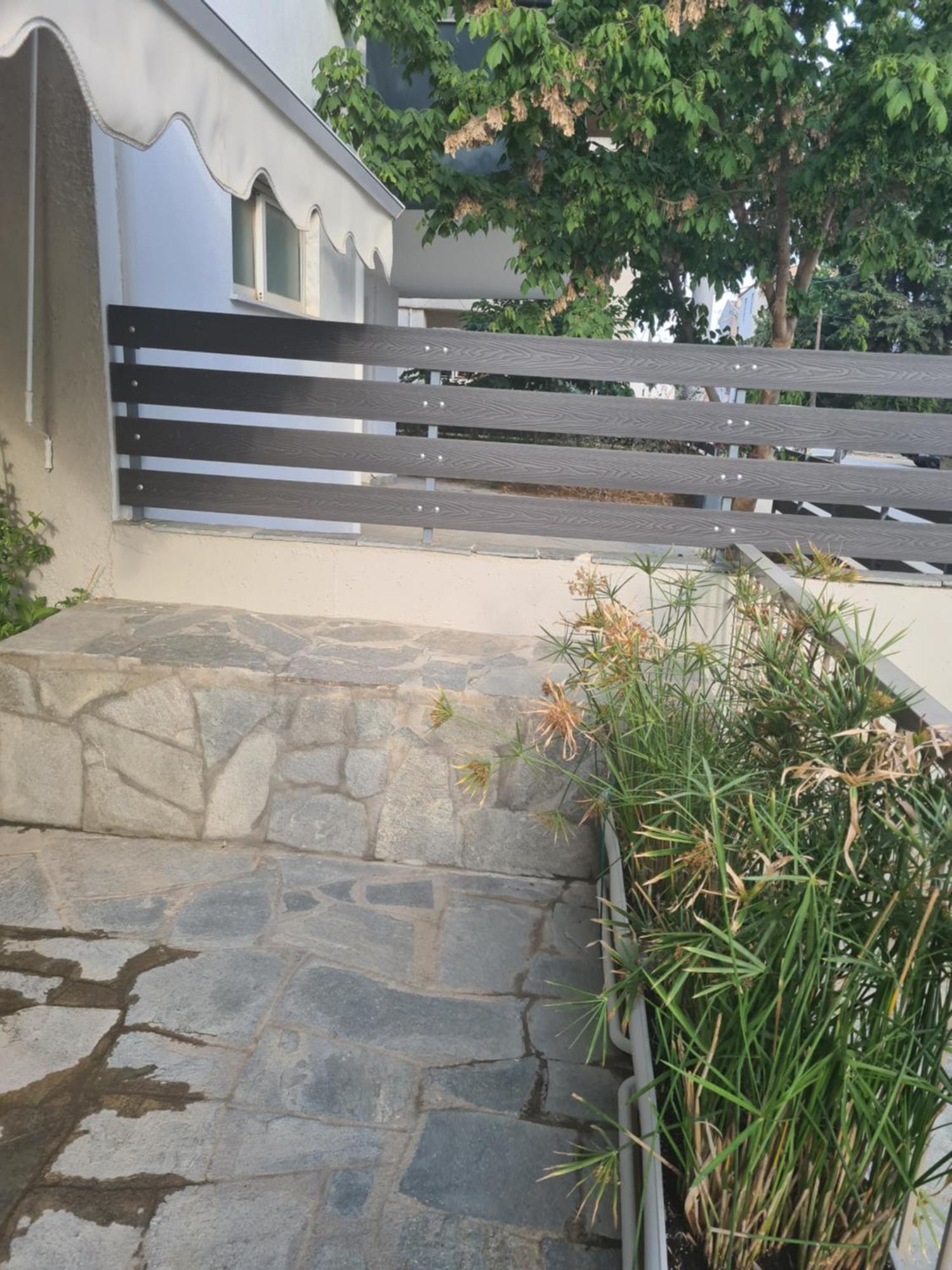 Makis Apartments Touzla Ofrinion Exterior photo